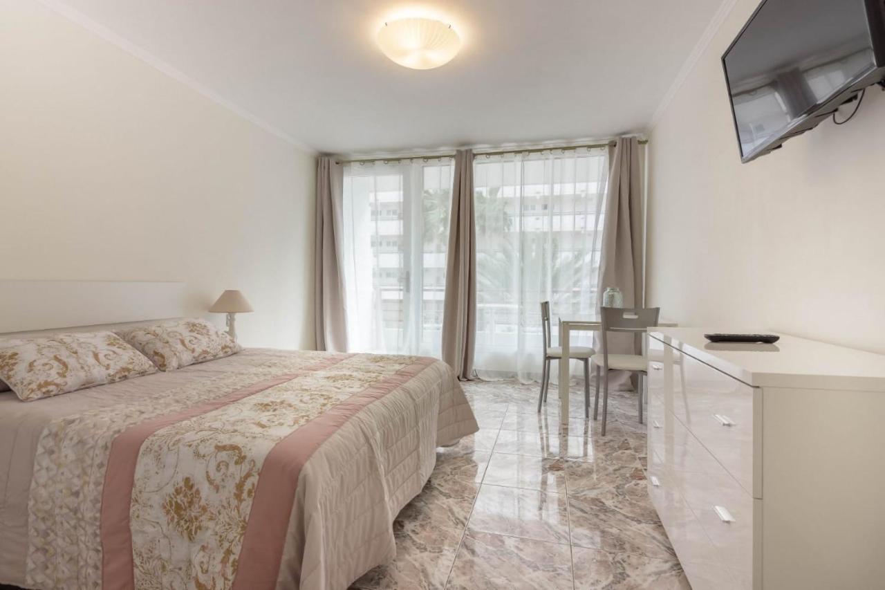 Tenerife Olympia Apart Hotel-Playa De Las Americas. Balcony, Sea View & Pool Esterno foto